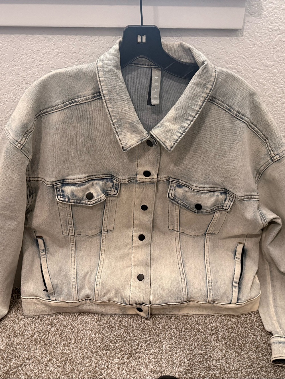 Athleta Light Washed Denim Jacket - Women's Casual Trucker